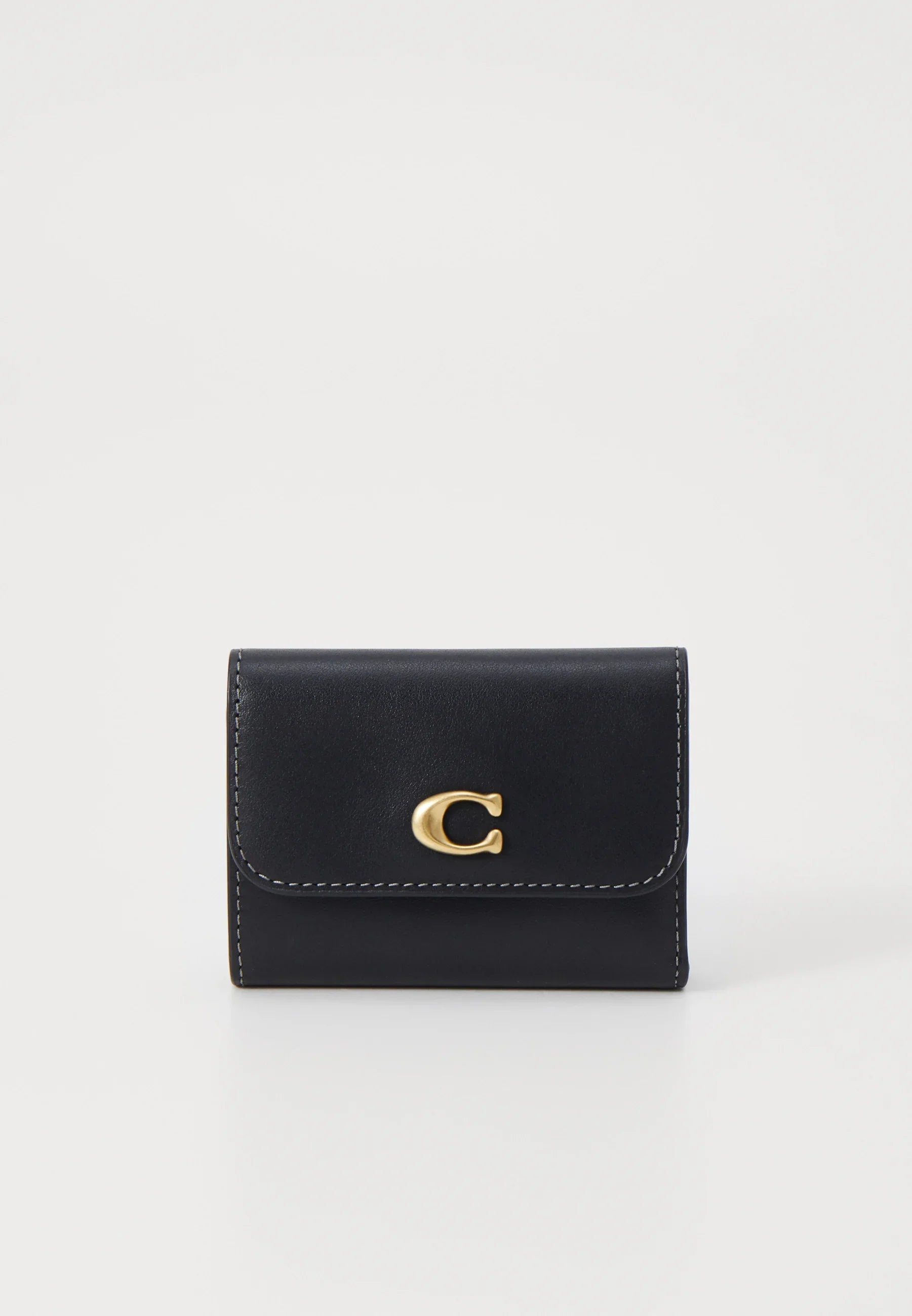Coach Essential Card Holder Wallet