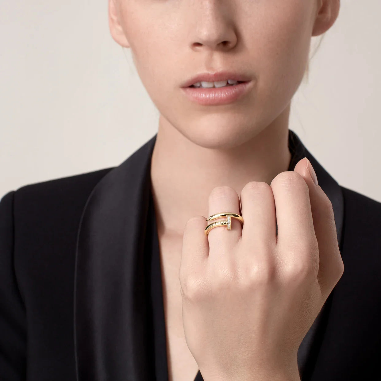 Anillo Clavo Cartier Dorado