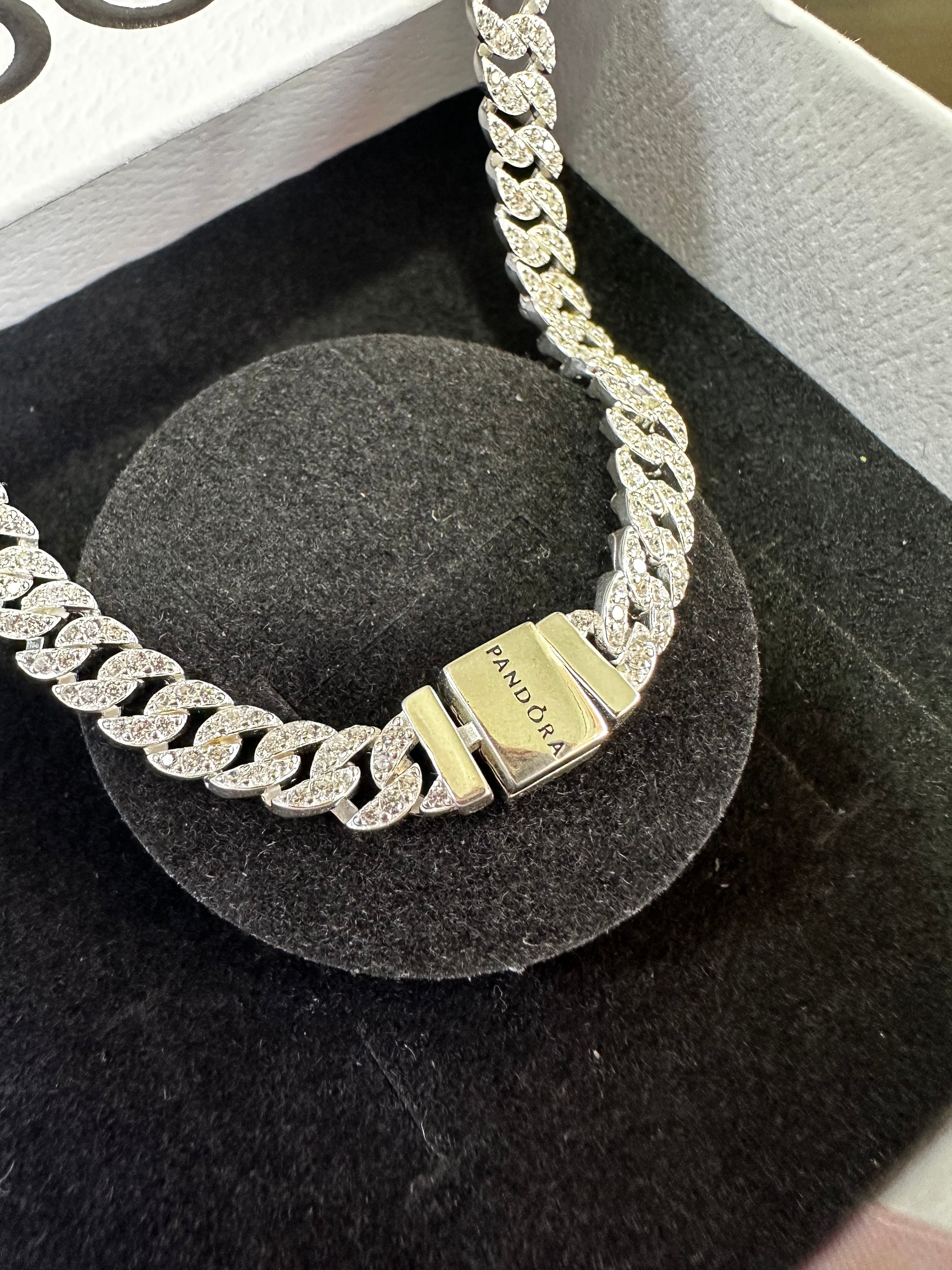 Collar de Cadena Cubana Pandora