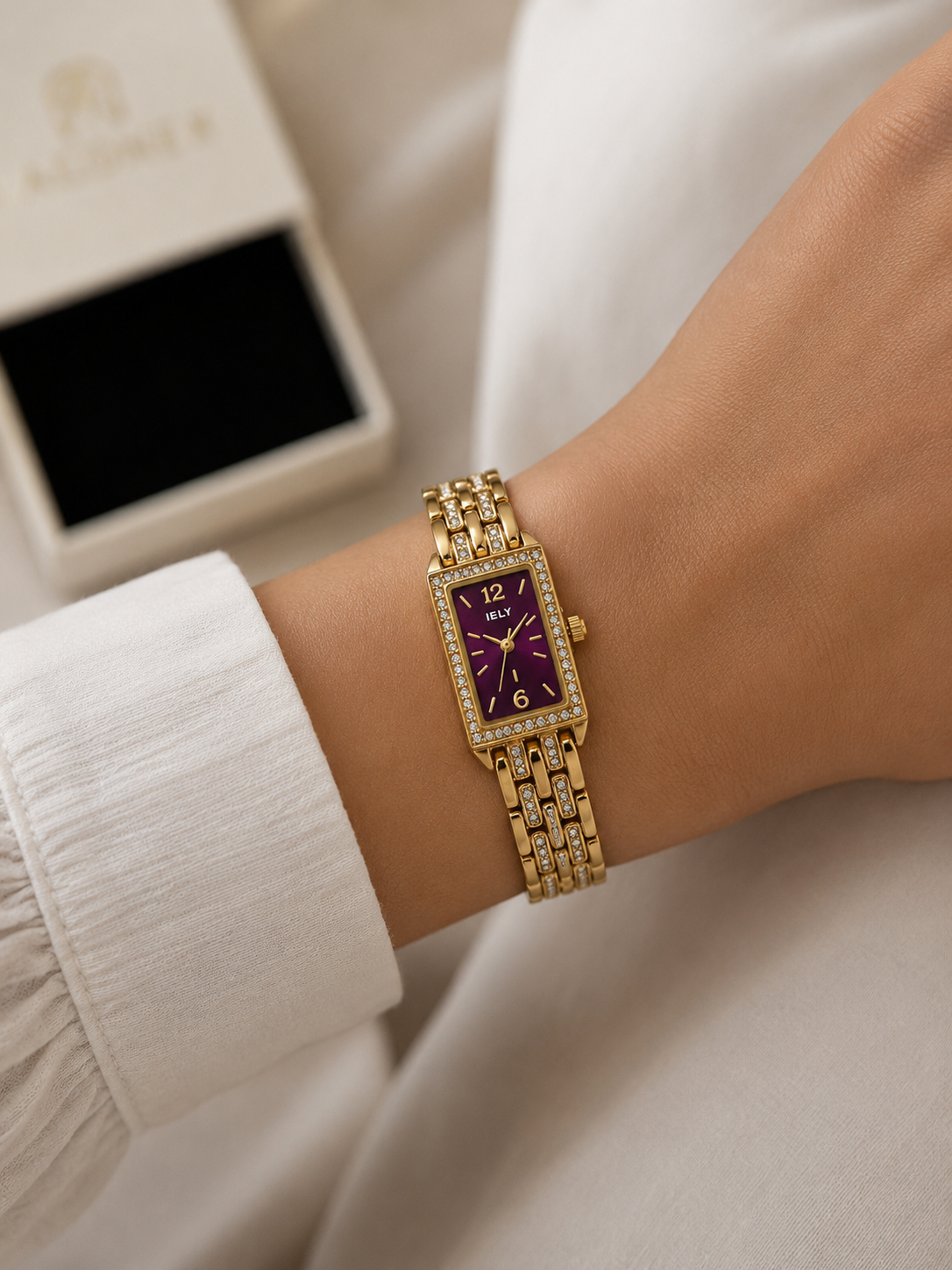 Reloj E-LY Dorado Full Piedras
