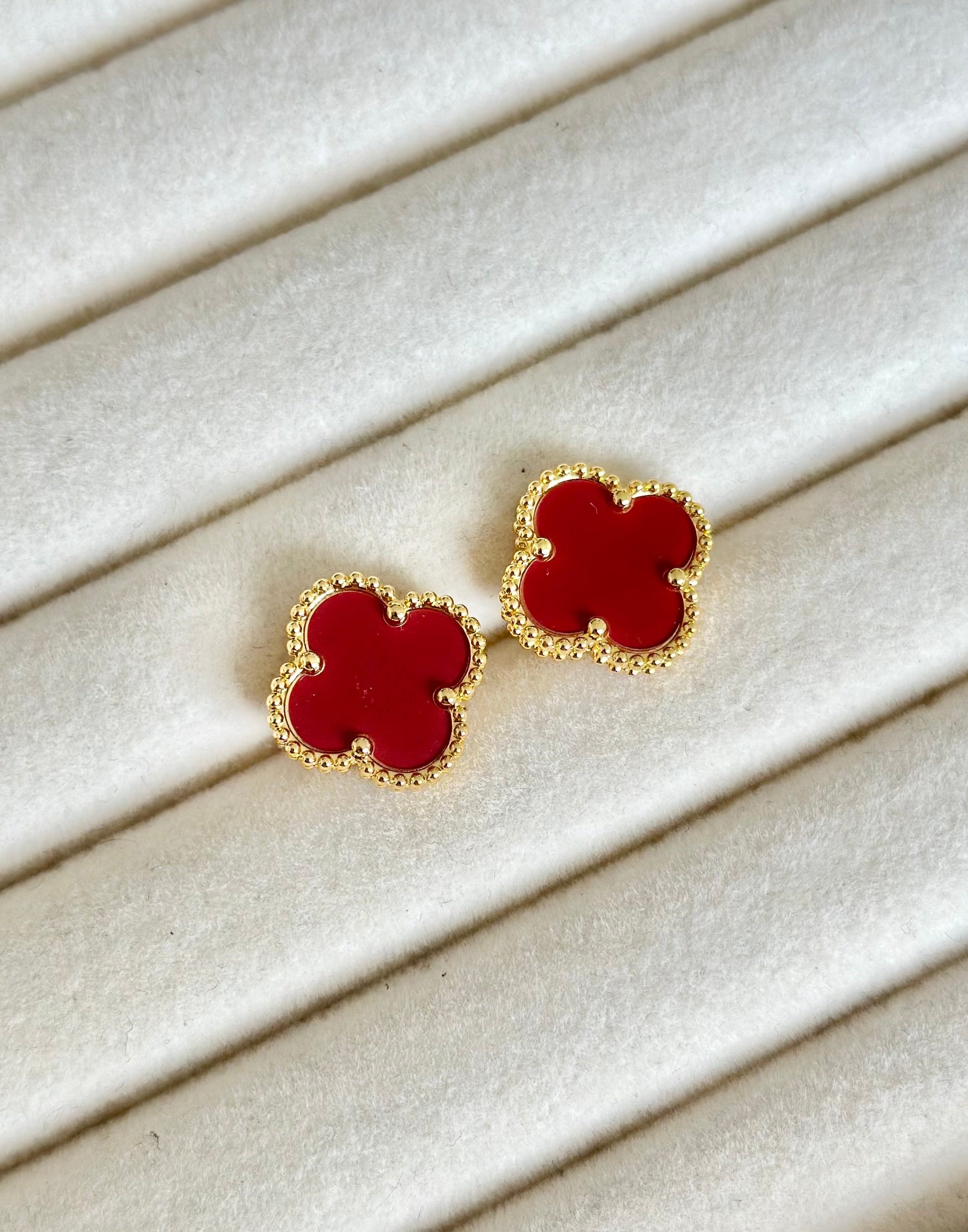 Pendientes Van Cleef trébol Alhambra Vintage Rojo