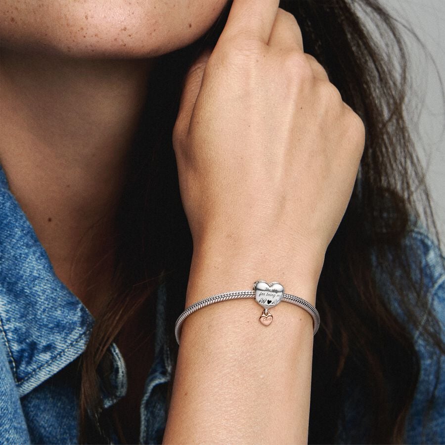 Charm Separador de Corazón "Te amo madre"